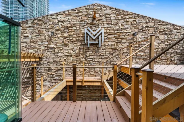 $2,700,000 | 843 Tenth Avenue, Unit A & B, San Diego, CA 92101