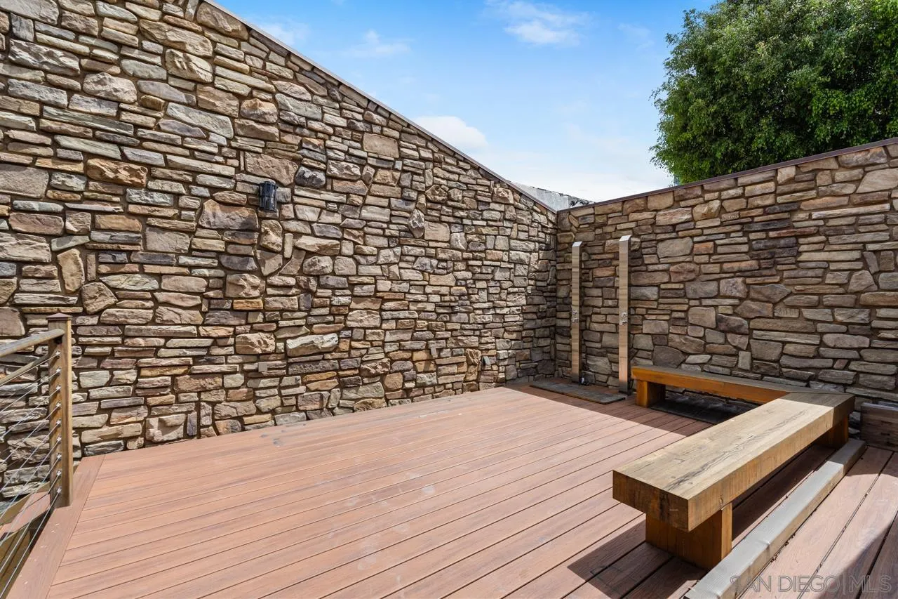 843 Tenth Avenue, Unit A & B San Diego, CA 92101 - Photo 57 of 75