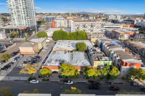 $2,700,000 | 843 Tenth Avenue, Unit A & B, San Diego, CA 92101