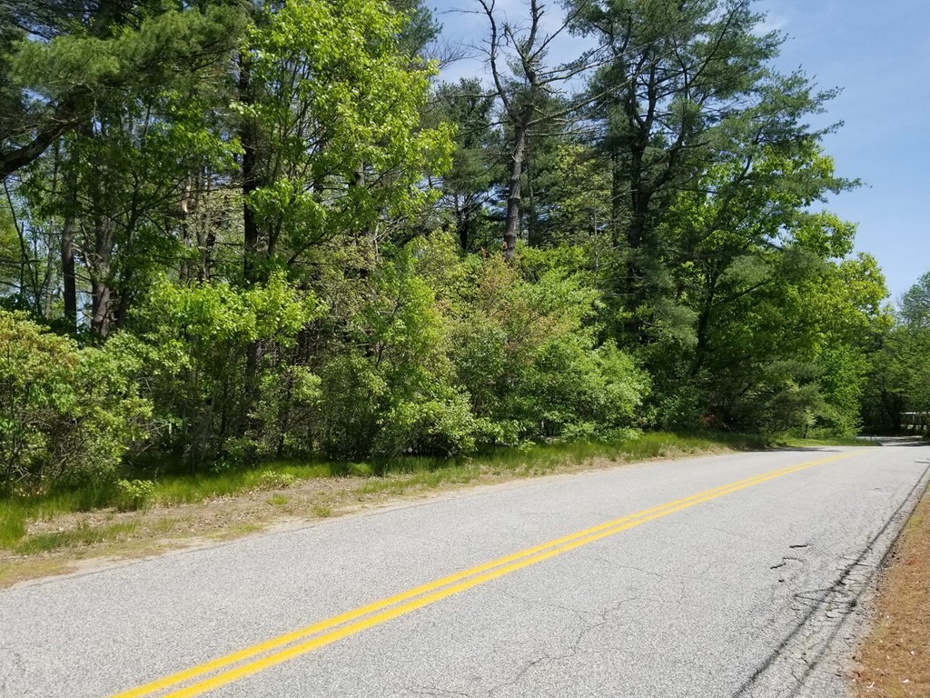 Five 5 Mile River Road Putnam, CT 06260 - Photo 7 of 11