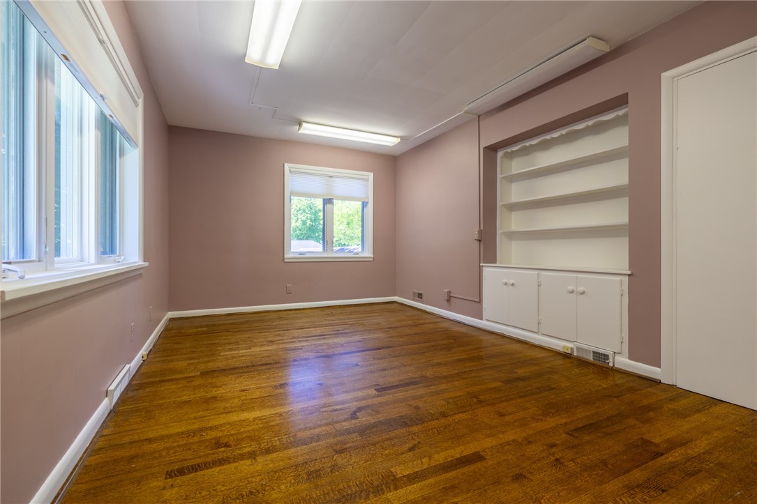 170 Edgemoor Road Brighton, NY 14618 - Photo 39 of 50