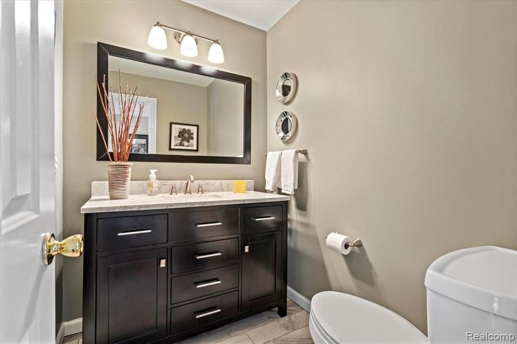 2675 Tower Hill Lane Rochester Hills, MI 48306 - Photo 21 of 44