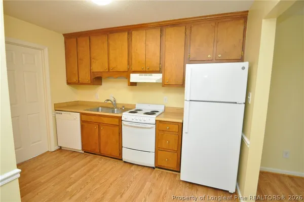 $1,195 | 6104 Deerwood Place, Raleigh, NC 27607