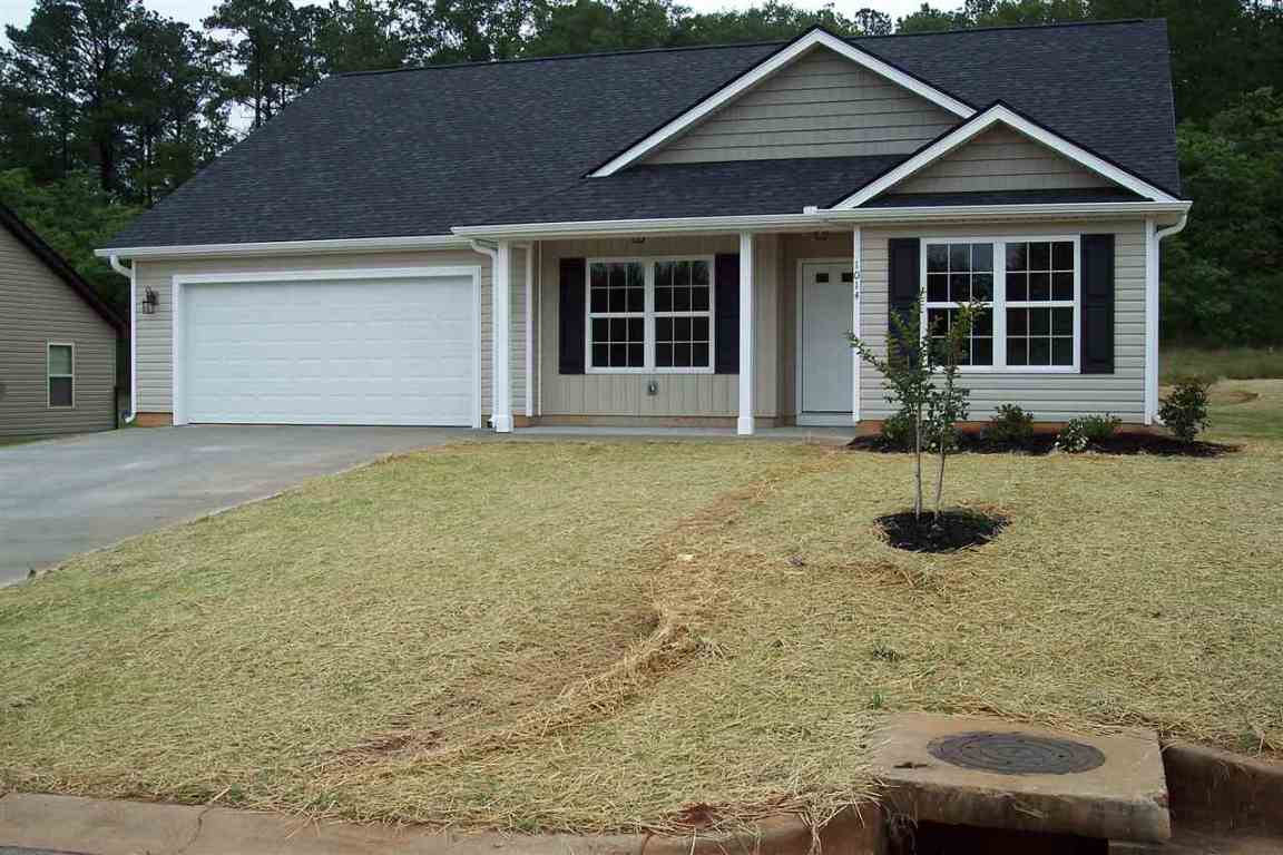 1014 St Charles Way Anderson, SC 29621 - Photo 1 of 2 Gallery Image 1