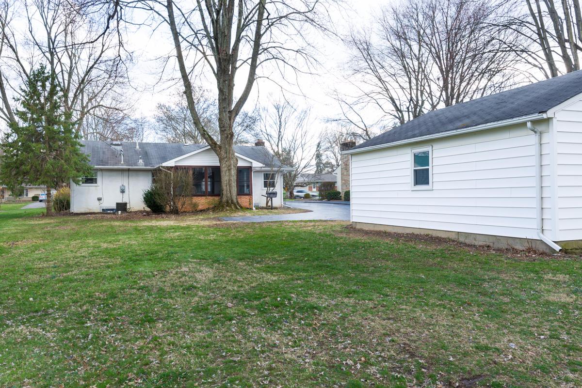 3228 Minerva Lake Road Columbus, OH 43231 - Photo 4 of 21 Gallery Image 4