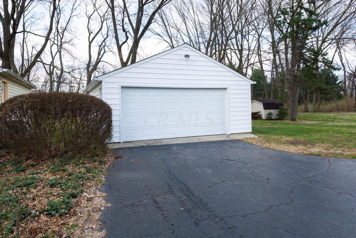 3228 Minerva Lake Road Columbus, OH 43231 - Photo 5 of 21 Gallery Image 5