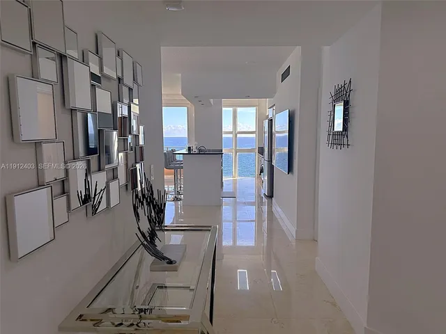 $7,000 | 2080 South Ocean Drive, Unit MPH12, Hallandale Beach, FL 33009