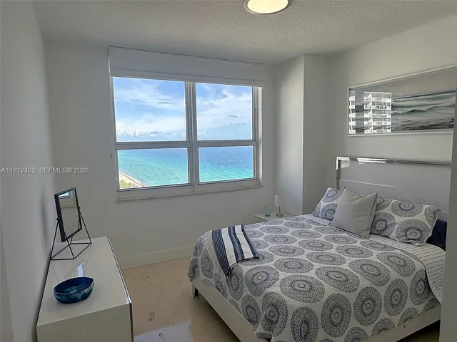 $7,000 | 2080 South Ocean Drive, Unit MPH12, Hallandale Beach, FL 33009