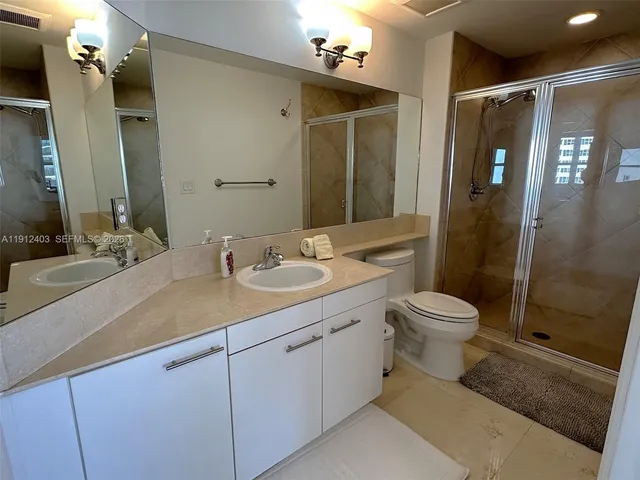 $7,000 | 2080 South Ocean Drive, Unit MPH12, Hallandale Beach, FL 33009