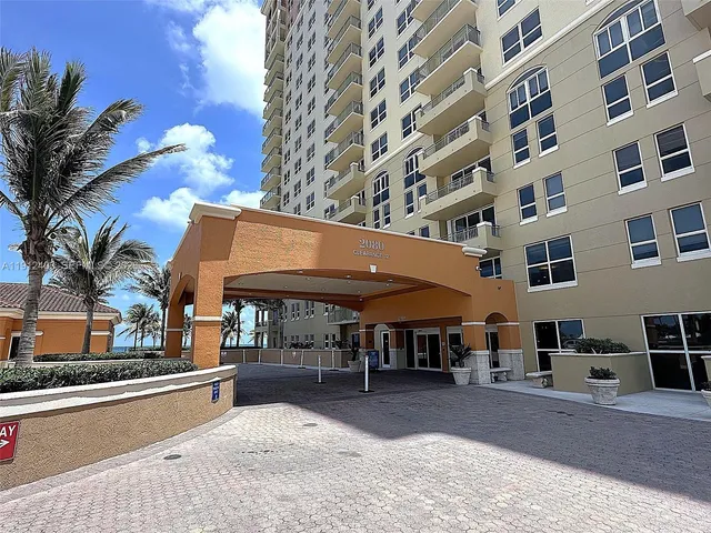 $7,000 | 2080 South Ocean Drive, Unit MPH12, Hallandale Beach, FL 33009