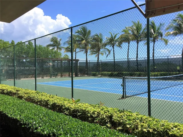 $7,000 | 2080 South Ocean Drive, Unit MPH12, Hallandale Beach, FL 33009