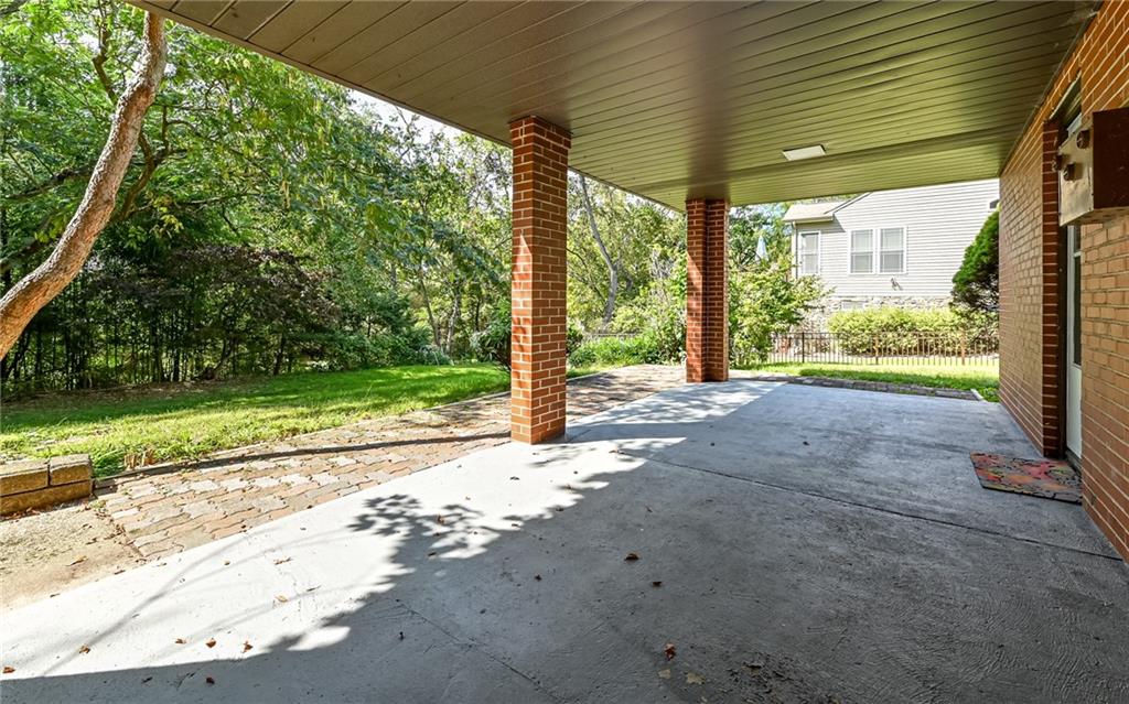 830 Sherwood Road Pittsburgh, PA 15221 - Photo 35 of 42