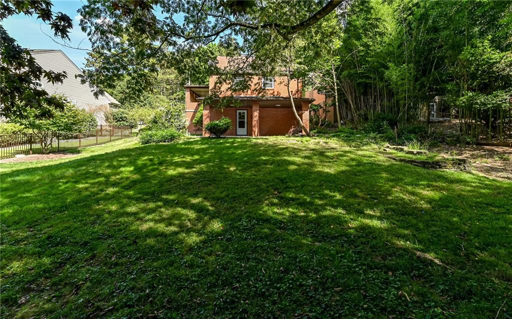 830 Sherwood Road Pittsburgh, PA 15221 - Photo 40 of 42