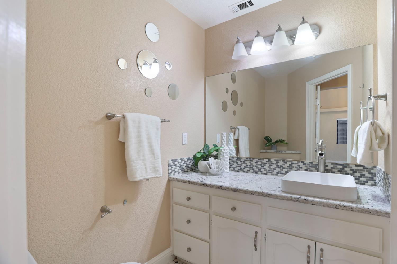 1605 Stanley Drive Ripon, CA 95366 - Photo 21 of 46