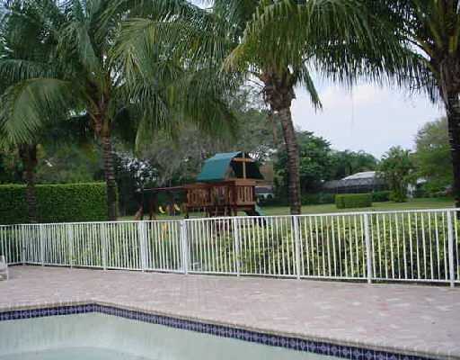 2131 Northwest 30th Road Boca Raton, FL 33431 - Photo 8 of 15 Additional Photo