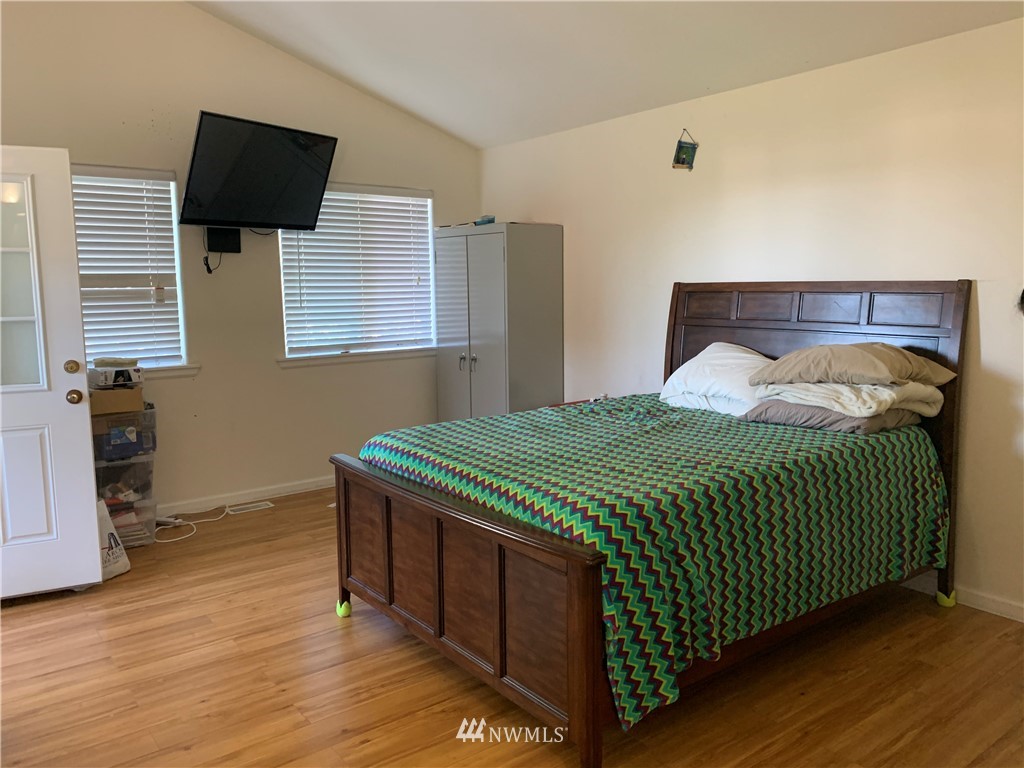 1432 Shattuck Avenue South Renton, WA 98055 - Photo 14 of 19 Gallery Image 14