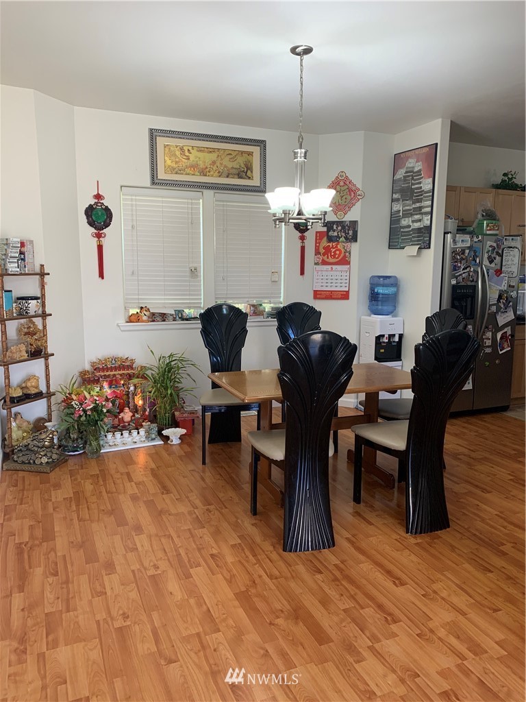 1432 Shattuck Avenue South Renton, WA 98055 - Photo 3 of 19 Gallery Image 3