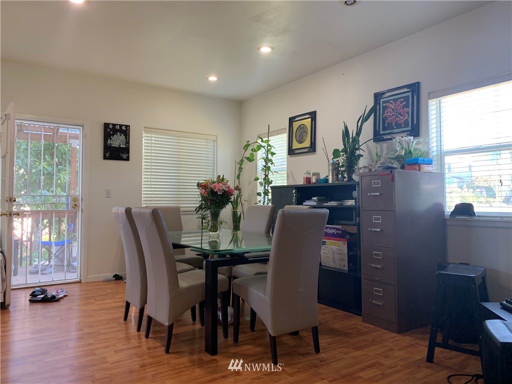 1432 Shattuck Avenue South Renton, WA 98055 - Photo 5 of 19 Gallery Image 5