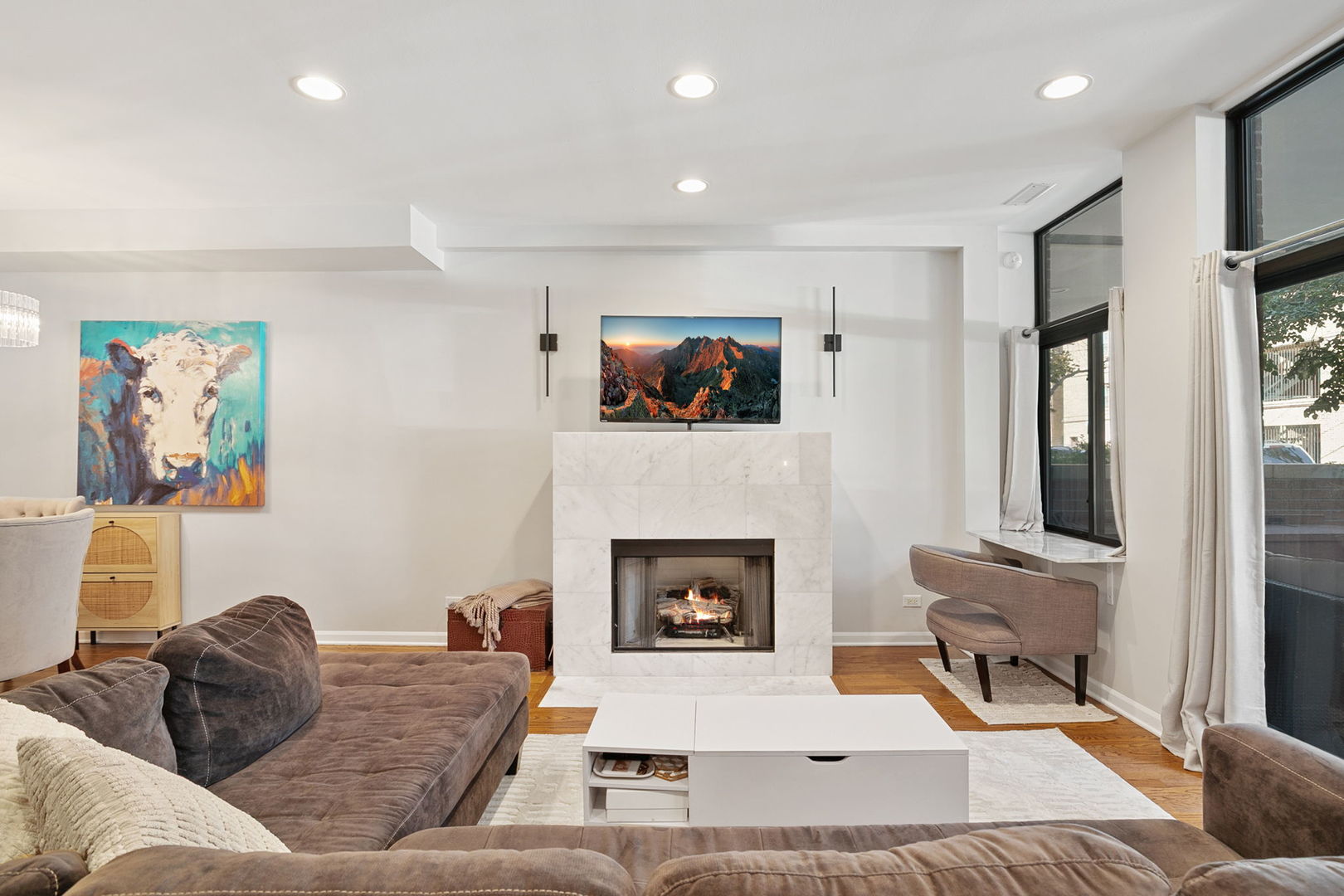 2518 North Willetts Court, Unit GS Chicago, IL 60647 - Photo 8 of 34 a living room with furniture and a fireplace