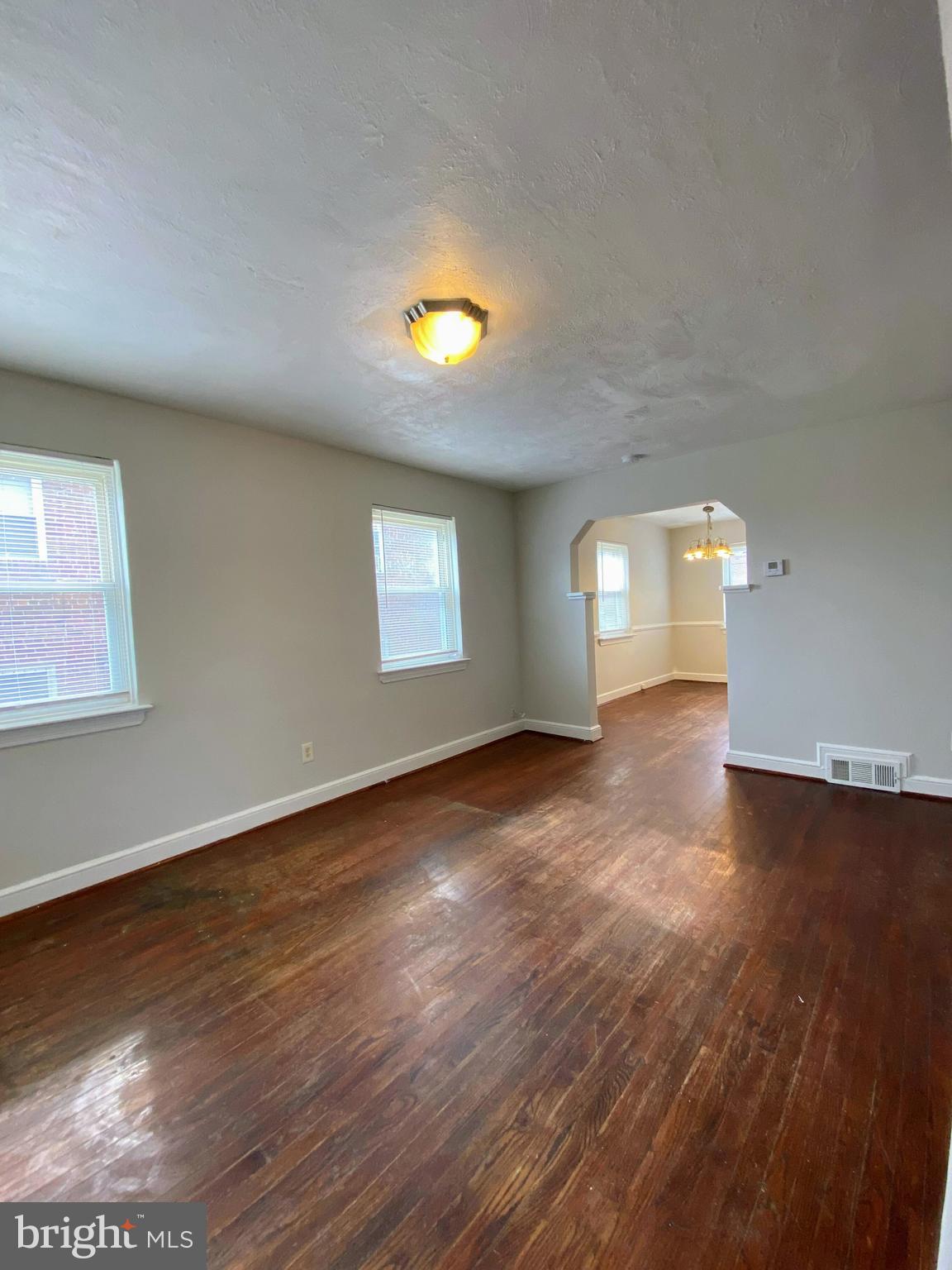 3927 R Street Southeast Washington, DC 20020 - Photo 8 of 48 Gallery Image 8
