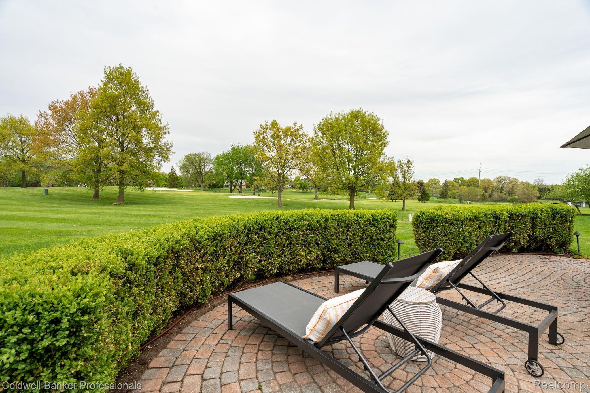 1358 Chestnut Circle Rochester, MI 48309 - Photo 32 of 46 Gallery Image 32