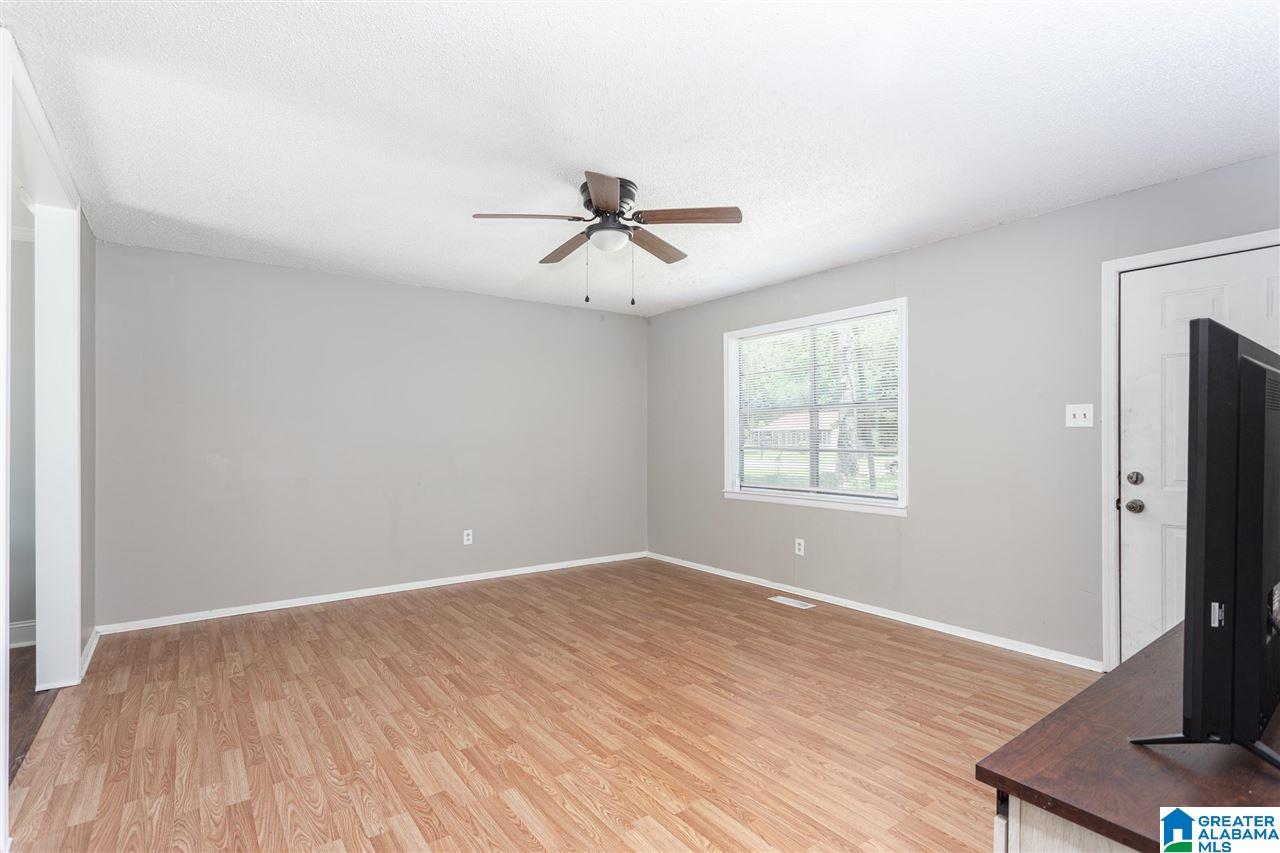 523 Fayette Street Attalla, AL 35954 - Photo 7 of 34