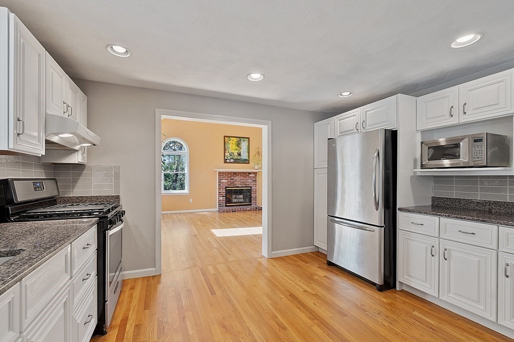 3 Vose Hill Road Westford, MA 01886 - Photo 14 of 42 Gallery Image 14