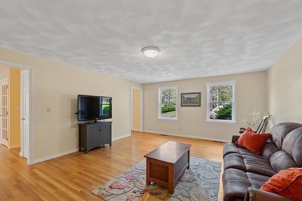 3 Vose Hill Road Westford, MA 01886 - Photo 20 of 42 Gallery Image 20