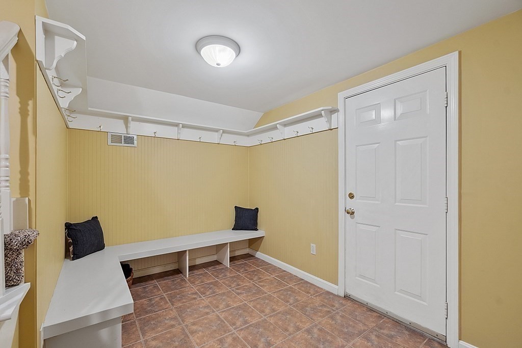 3 Vose Hill Road Westford, MA 01886 - Photo 31 of 42 Gallery Image 31
