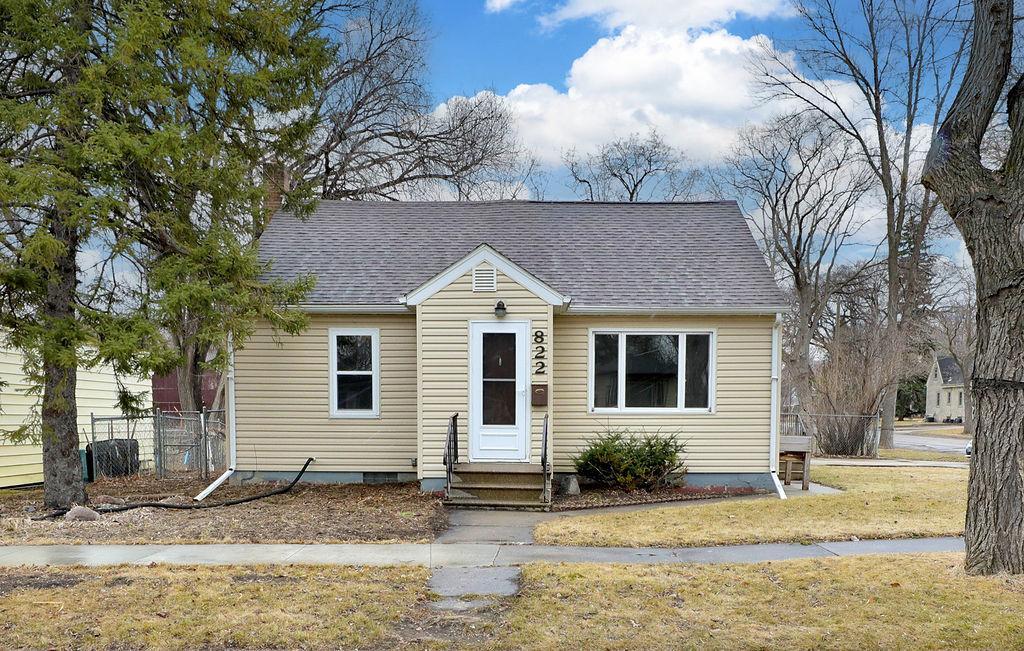 822 1st Street South Moorhead, MN 56560 - Photo 1 of 1