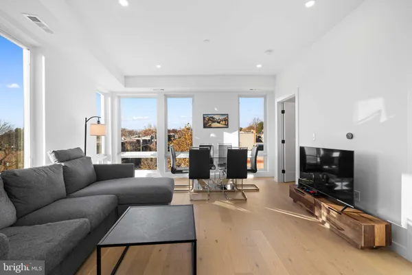 $2,650 | 30 Kennedy Street Northwest, Unit 14, Washington, DC 20011