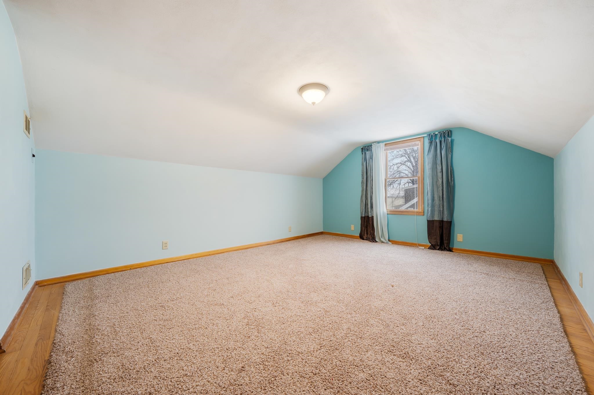 1717 West Franklin Street Appleton, WI 54914 - Photo 18 of 33