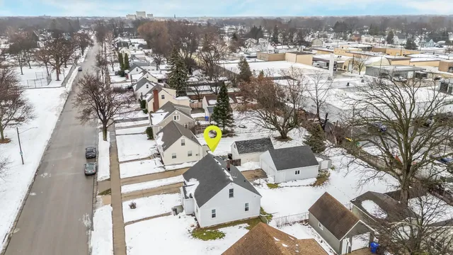 $227,000 | 1717 West Franklin Street, Appleton, WI 54914