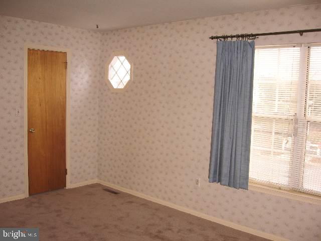 5415 Pond Road Harrisburg, PA 17111 - Photo 5 of 6 Gallery Image 5