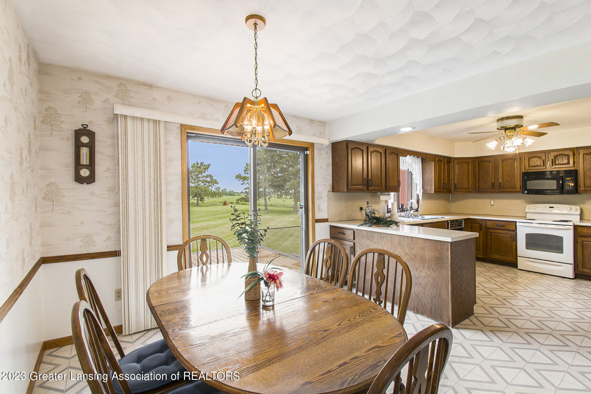 3645 West Columbia Road Mason, MI 48854 - Photo 8 of 44 007_ndp5582