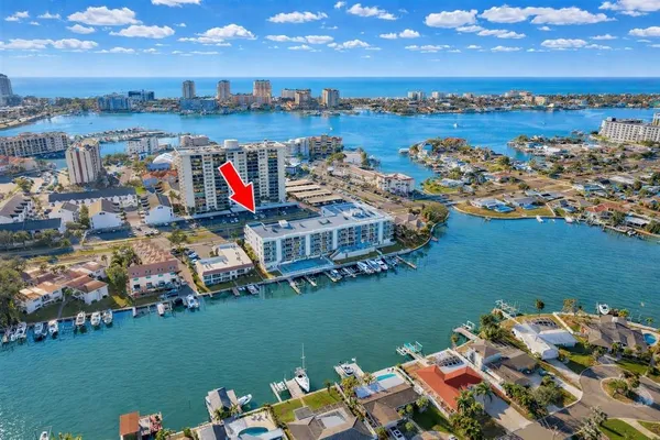 $5,000 | 415 Island Way, Unit 402, Clearwater Beach, FL 33767
