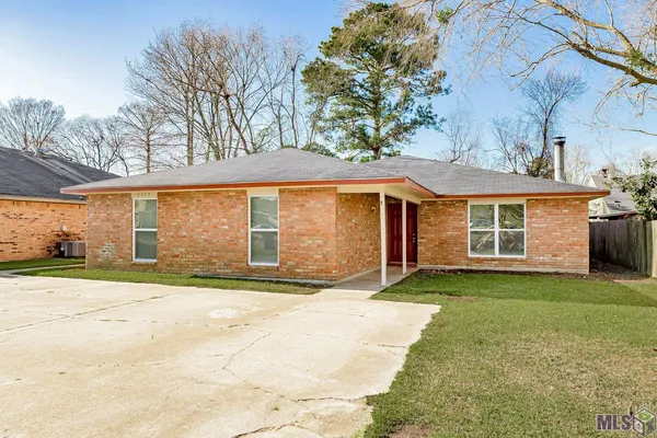 $1,000 | 8113 Jefferson Park Drive, Baton Rouge, LA 70817