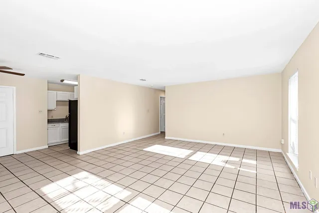 $1,050 | 8113 Jefferson Park Drive, Baton Rouge, LA 70817