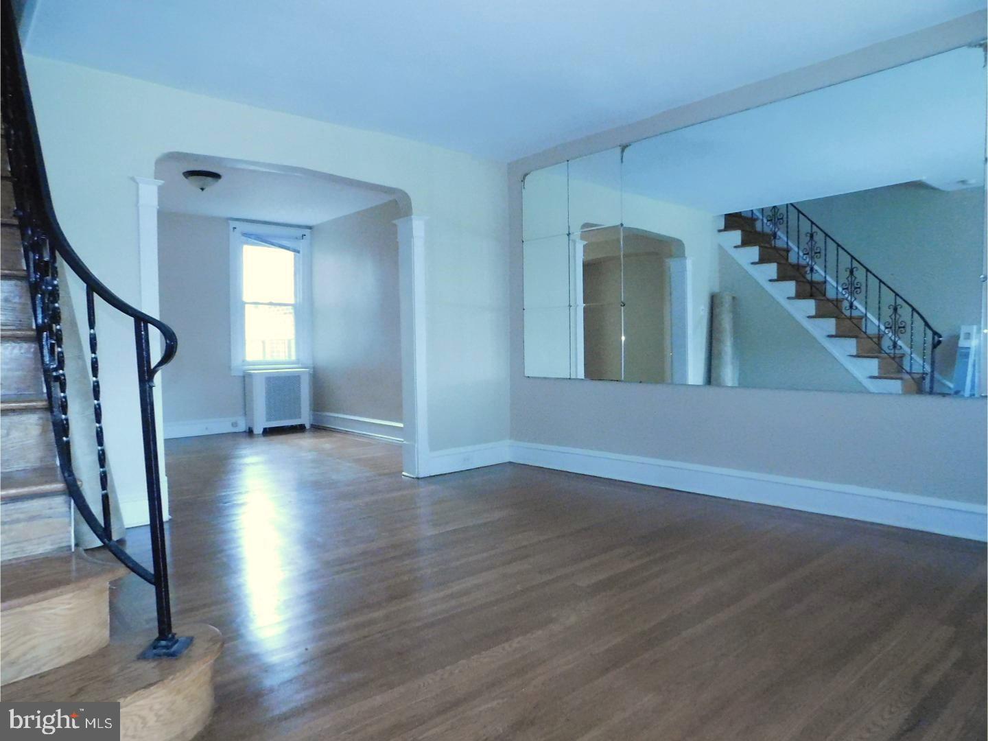 223 Sanford Road Upper Darby, PA 19082 - Photo 2 of 14