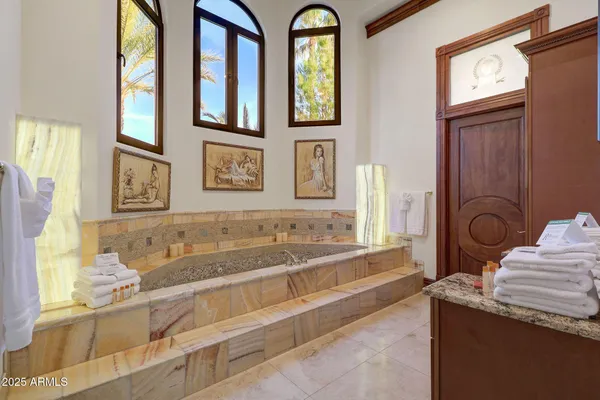 $25,000 | 10620 North Miller Road, Scottsdale, AZ 85260