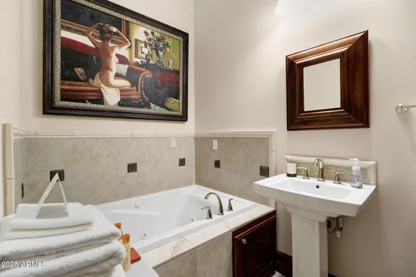 $25,000 | 10620 North Miller Road, Scottsdale, AZ 85260