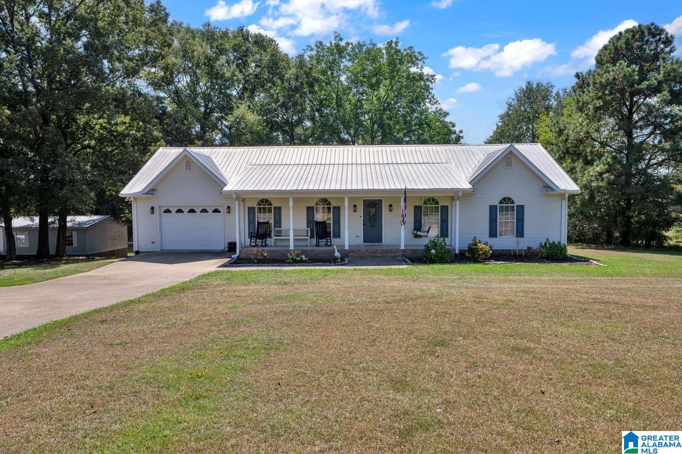 9399 Bagley Road Dora, AL 35062 - Photo 2 of 33