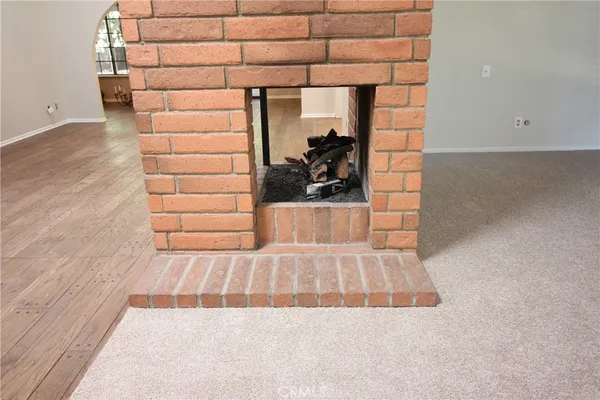 $3,895 | 25433 Plaza Escovar, Valencia, CA 91355