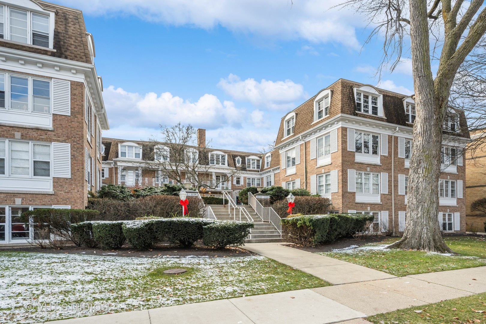 2238 Central Street, Unit 3 Evanston, IL 60201 - Photo 1 of 20 a view of a building with many windows