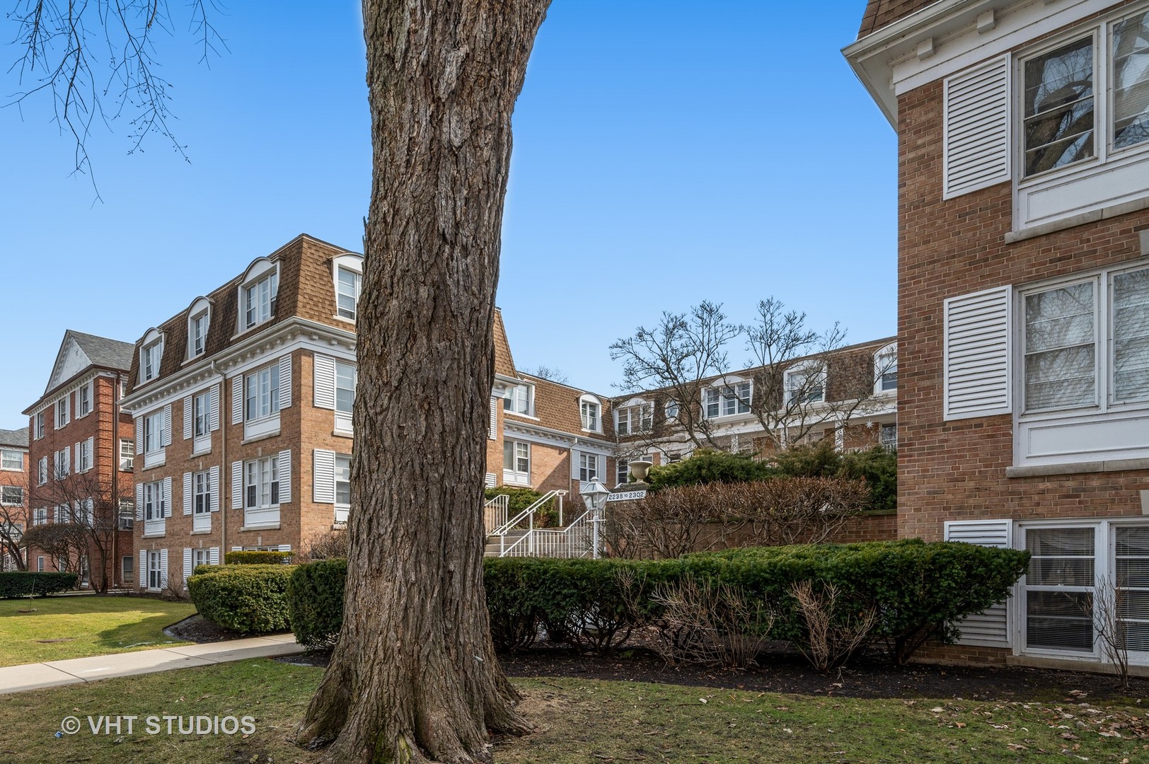 2238 Central Street, Unit 3 Evanston, IL 60201 - Photo 2 of 20 a view of a yard in front of a building