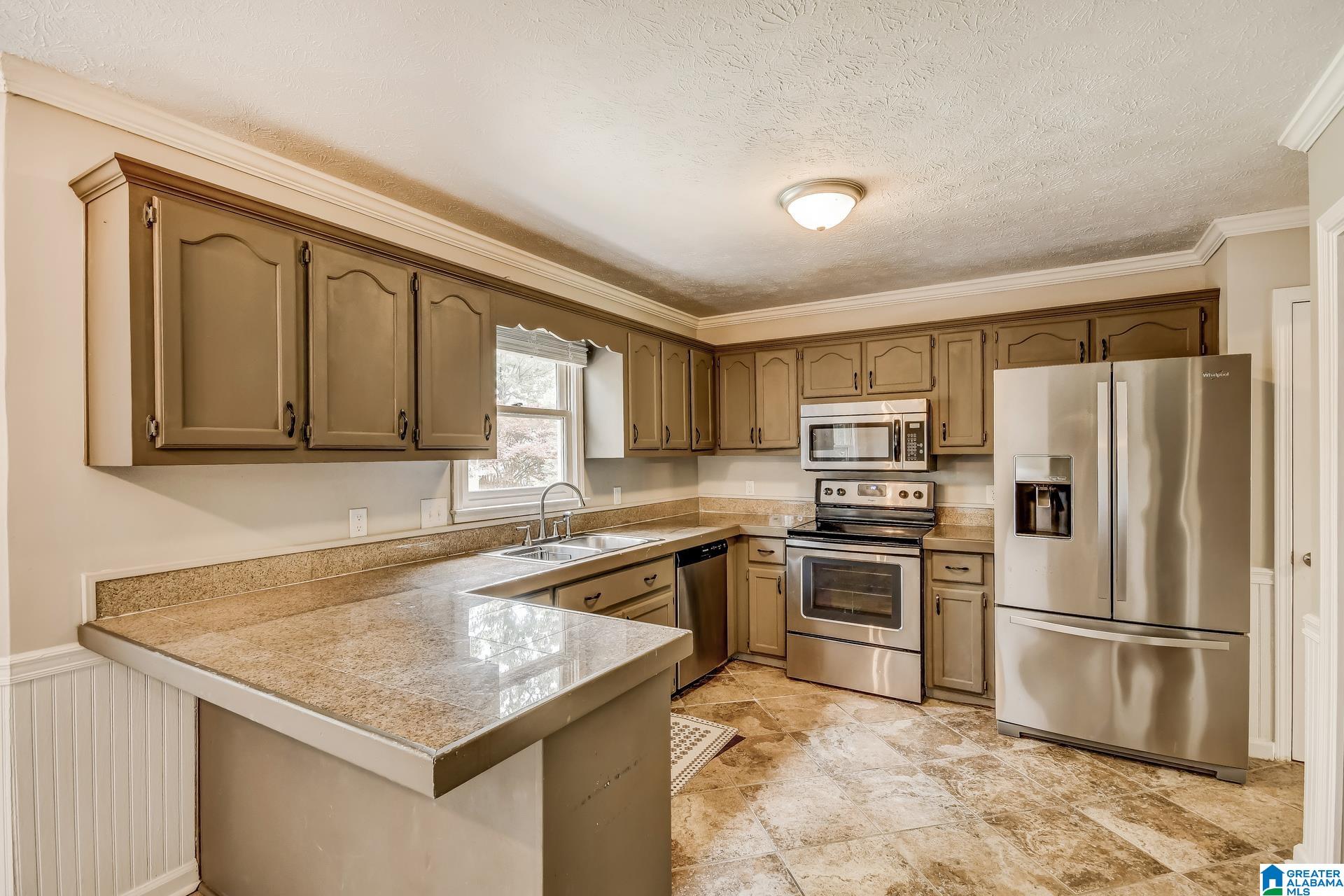 924 Falling Star Lane Alabaster, AL 35007 - Photo 9 of 23