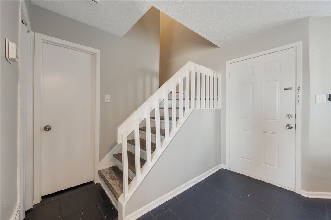 4441 Old College Road, Unit 7202 Bryan, TX 77801 - Photo 11 of 12
