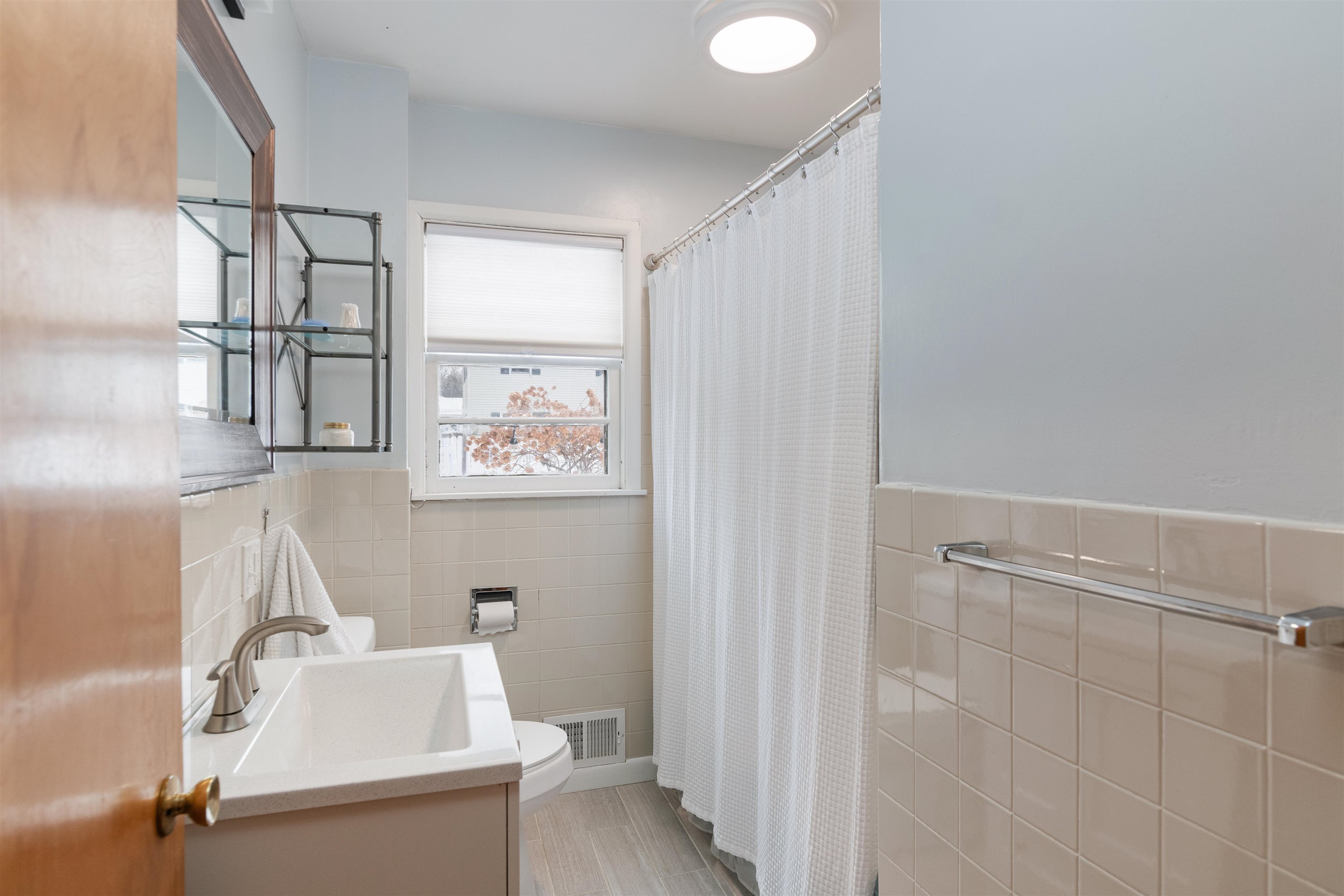 16 Bittersweet Lane Burlington, VT 05401 - Photo 29 of 40