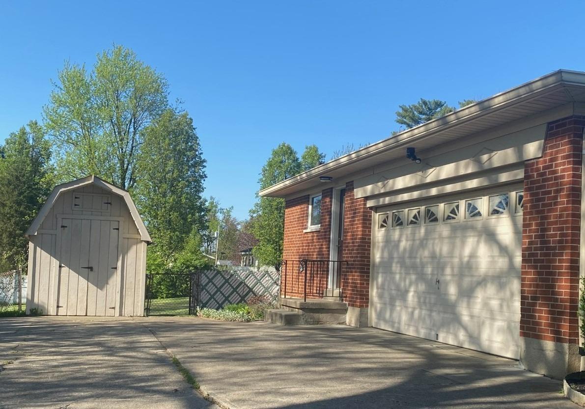 456 Meadowcrest Road Cincinnati, OH 45231 - Photo 17 of 19 Gallery Image 17