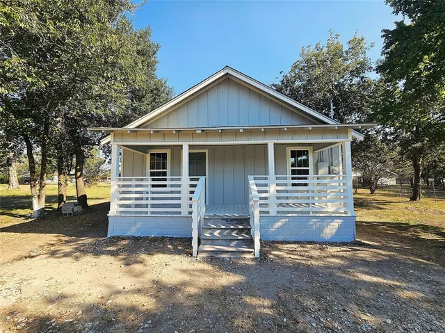 $150,000 | 510 South Waco Street, Groesbeck, TX 76642